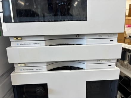 Agilent 1260 Infinity čtyřkanálový vakuový odplyňovač, G1379B (Bazar)