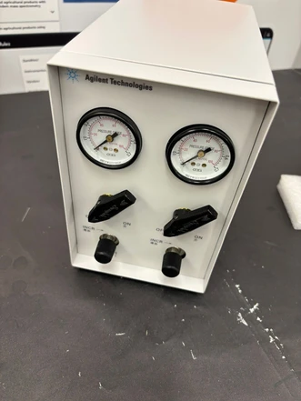 Agilent 2-Channel Auxiliary Gas Controller, G4323-60501 (New)