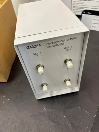Agilent dvoukanálový regulátor pomocných plynů, G4323-60501 (Nové)