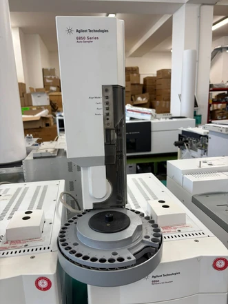 Agilent 6850 Series GC (SSL/FID) s autosamplerem Agilent 6850, G2630A (Bazar)