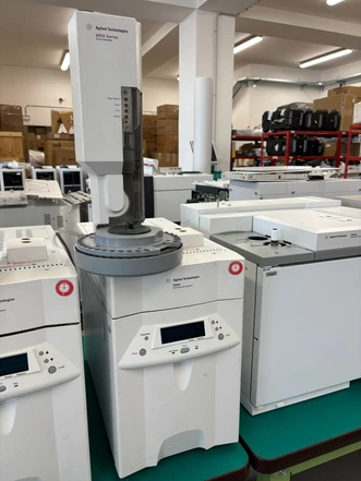 Agilent 6850 Series GC (SSL/FID) with 6850 Autosampler, G2630A (Refurbished)