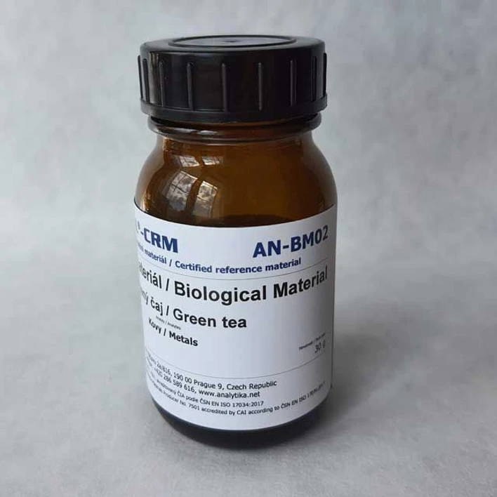 <p>ANALYTIKA: Matricový certifikovaný referenční materiál zeleného čaje METRANAL® CRM AN-BM02</p>