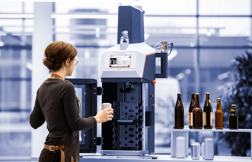 Měření alkoholu a kontrola obsahu CO2 a O2 v alkoholických a nealkoholických nápojích