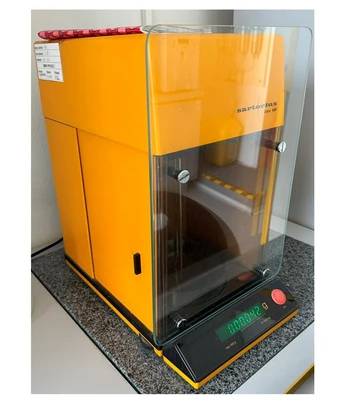 Sartorius 2004 MP6E analytical balance (Used)