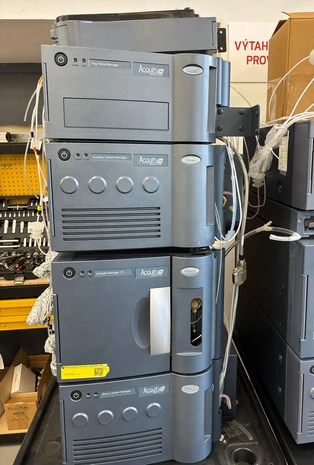 Waters Acquity M-Class nano- to micro-scale UPLC system (μBSM, μSM-FL, ASM, TVM) (Refurbished)