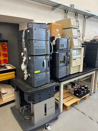 Waters Acquity M-Class nano- to micro-scale UPLC system (μBSM, μSM-FL, ASM, TVM) (Refurbished)