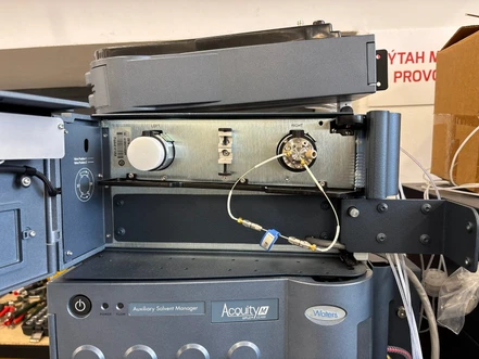 Waters Acquity M-Class nano- to micro-scale UPLC system (μBSM, μSM-FL, ASM, TVM) (Refurbished)