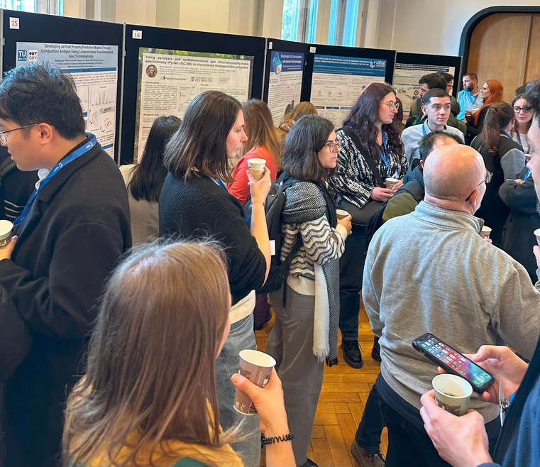 MDCW: Coffee Break and Poster session