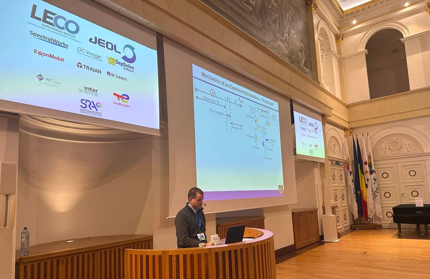 MDCW: Dwight Stoll - An aliquot push-pull interface for coupling the first and second dimension separations in two-dimensional liquid chromatography