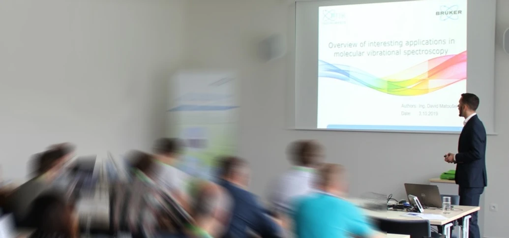 Školení pokročilých dovedností ve spektroskopickém softwaru OPUS