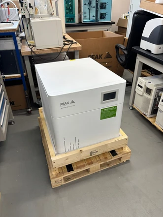 Peak Scientific Genius XE 35 generátor dusíku, 120 V (Nové)