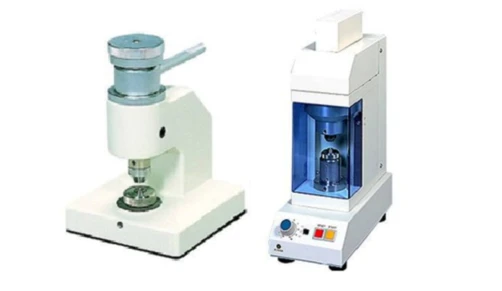 Hitachi Nexta DSC200 Diferenciální skenovací kalorimetr