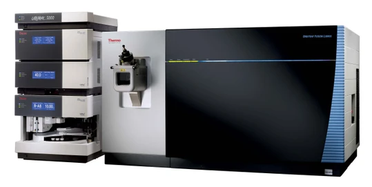 Thermo Scientific Orbitrap Fusion Lumos Tribrid hmotnostní spektrometr