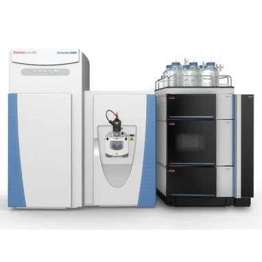 Thermo Scientific Q Exactive UHMR Hybrid Quadrupole-Orbitrap hmotnostní spektrometr
