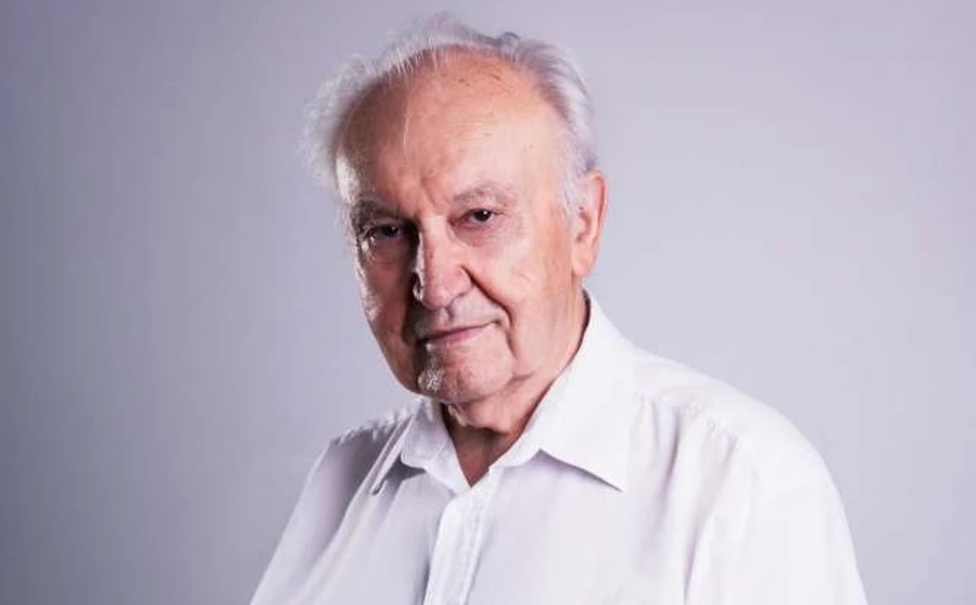 <p>QUINTA-ANALYTICA: RNDr. Miroslav Ryska, CSc.</p>
