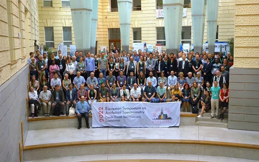 <p>SSJMM: European Symposium on Analytical Spectrometry a Česko-Slovenská spektroskopická konference (Brno, 4.-9. září 2022)</p>
