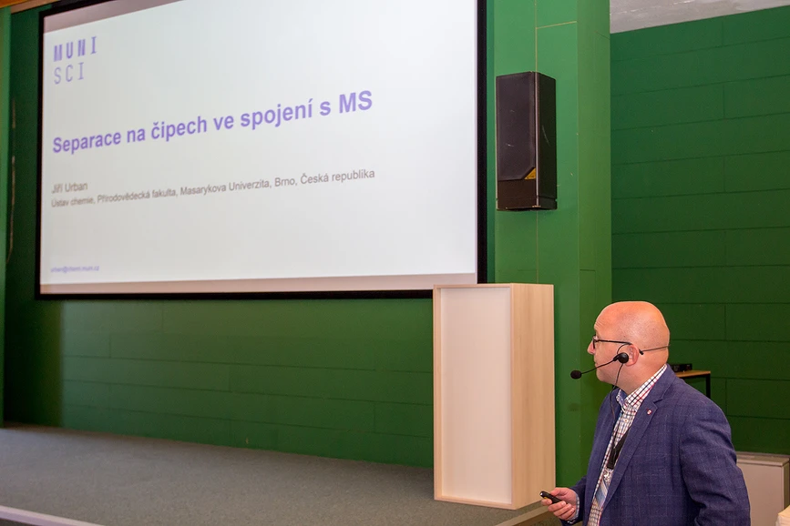 SSJMM: Separace na čipech ve spojení s MS (J. Urban)