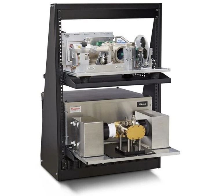 Thermo Scientific Nicolet iG50 FTIR Spectrometer