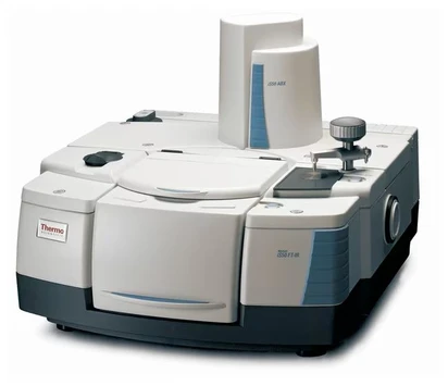 Thermo Scientific Nicolet iS50 FTIR Spectrometer