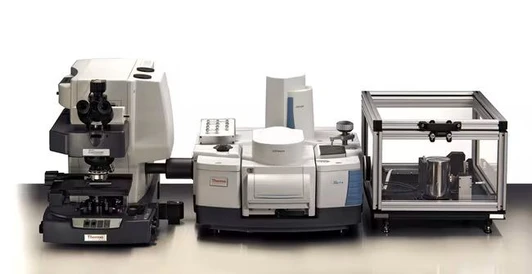 Thermo Scientific Nicolet iS50R Research FTIR Spectrometer