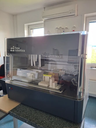 Flow Robotics flowbot ONE - Chytrá a intuitivní automatizace pipetování (Bazar)