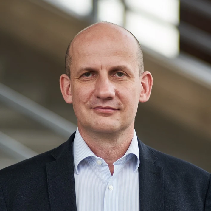 VŠCHT Praha/Cyril Popek: Profesor Petr Zámostný