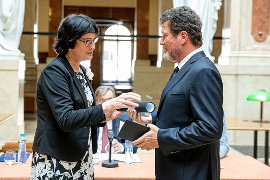 Akademie věd České Republiky: Doc. RNDr. Jaroslav Turánek, CSc., DSc.