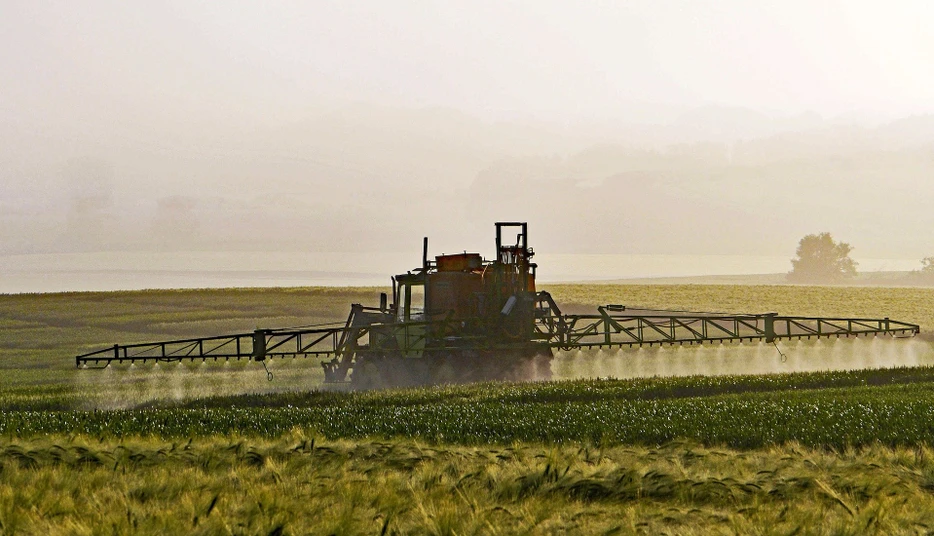 Pixabay/Erich Westendarp: Cut through the uncertainty: the benefits of Orbitrap GC-MS for the analysis of pesticides and environmental contaminants in food matrices