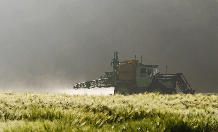 Pixabay/Erich Westendarp: Pesticide residues – we’re on to you!