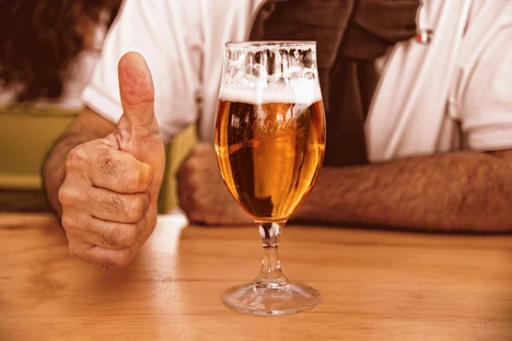 STANOVENÍ AROMATICKÝCH ALKOHOLŮ V PIVU S VYUŽITÍM METODY EXTRAKCE NA PEVNÉ FÁZI (SPE) A DETEKCE POMOCÍ SPOJENÍ PLYNOVÉ CHROMATOGRAFIE S HMOTNOSTNÍ SPEKTROMETRIÍ (GC-MS) Část I. – Vypracování a validace vhodné analytické metody