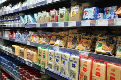 Toxic gases in food and the threat of ethylene oxide