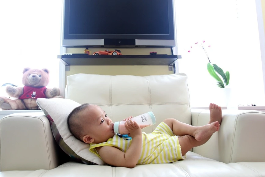 Pixabay/tung256: LC-MS/MS: The key to analyzing PFAS in milk, infant formula, and related food ingredients