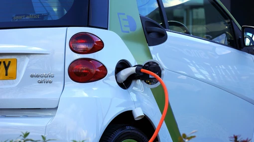 Powering through the complexity of lithium ion battery analysis