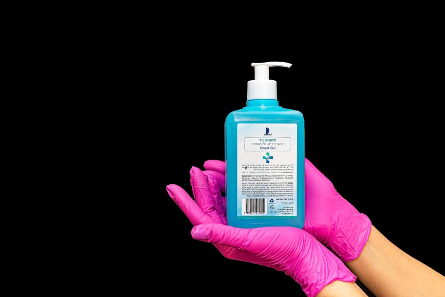 Pixabay/Ri Butov: Improving Hand Sanitizer Analysis with quick and confident results