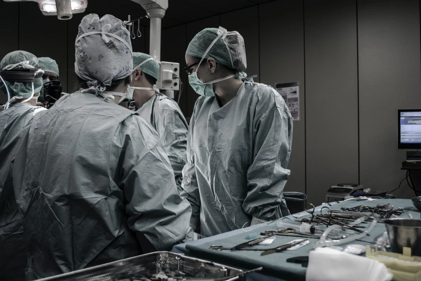 Unsplash/Piron Guillaume: Development and Justification for Simulated Use Conditions for Leachables Analysis from Medical Devices