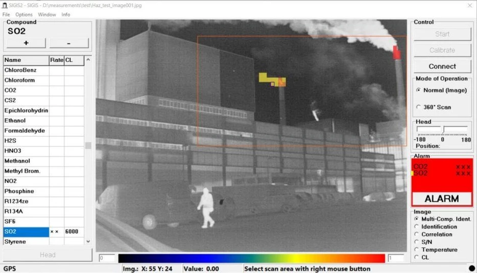 Bruker: SIGIS 2 Systém pro identifikaci, vizualizaci a kvantifikaci plynů na velkou vzdálenost: Uživatelské rozhraní softwaru SIGIS 2 OPUS RS/S. V tomto příkladu jsou identifikovány a vizualizovány mraky CO2 a SO2 emitované ze dvou komínů.