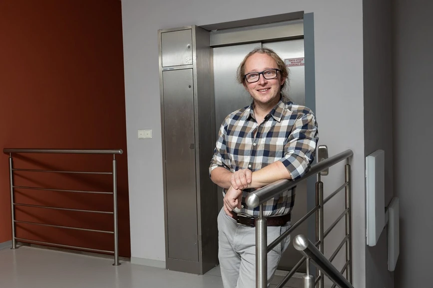 Forum Magazín Univerzity Karlovy / Michal Novotný: RNDr. Jiří Zahradník, Ph.D.