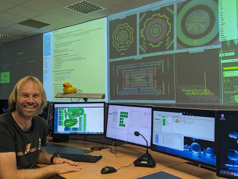 Forum UK / MicMartin Rybář, Vladimír Šigut: The control room at CERN, where Martin Rybář worked required shifts during the summer. Spot the rubber ducky!