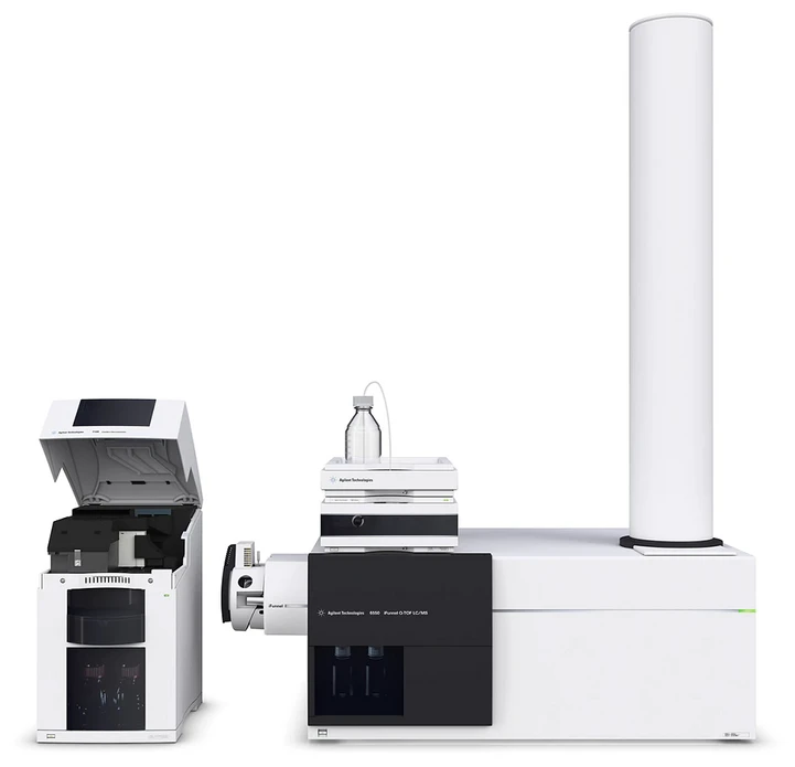 HPST: Spojení kapilární elektroforézy Agilent CE-7100 s Q-TOF HRMS hmostnostním detektorem