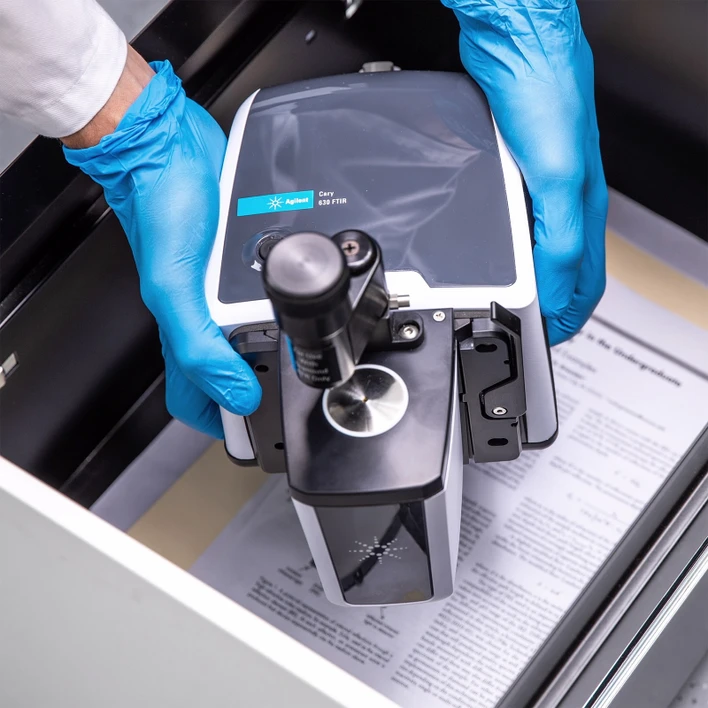 HPST: Agilent Cary 630 FTIR spektrometr je kompaktní a snadno přenositelný