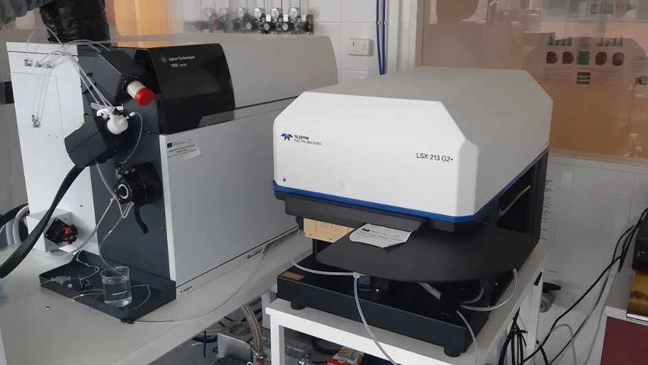 LAS: Laserový ablační systém LSX-213G2+ ve spojení s ICP-MS spektrometr 7900 series