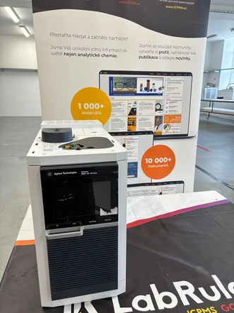 Agilent Intuvo 9000 GC System, S/SL, FID, G3950A (Refurbished)
