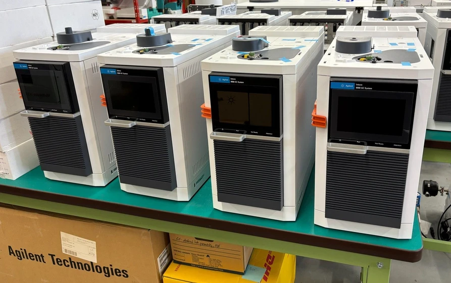 LabRulez: Service Center in Prague - Agilent Intuvo 9000 GC systems