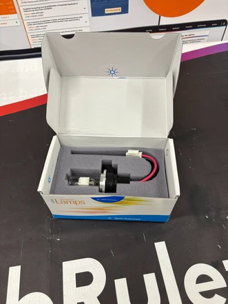 Agilent deuteriová lampa VWD s dlouhou životnostní, G1314-60100 (Bazar)