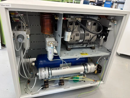 Peak Scientific Genius nitrogen generator, NM32LA (Tested)