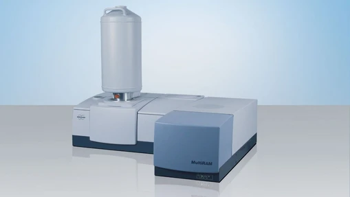 Bruker MultiRAM FT-Ramanův spektrometr