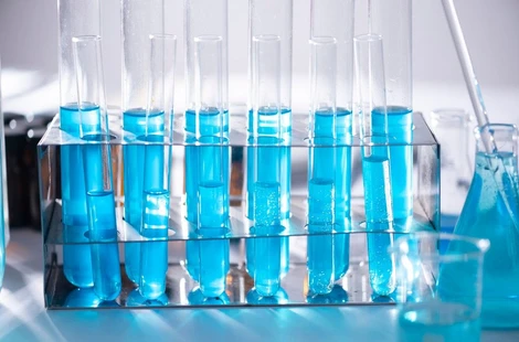 The Role of Nitrogen Evaporation in Solvent Exchange