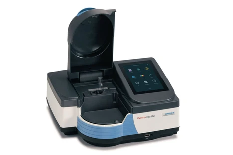 Thermo Scientific VIS GENESYS 40 VIS spektrofotometr