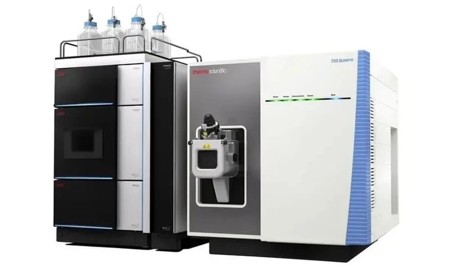 Pragolab: UHPLC Thermo Scientific Vanquish Horizon a Thermo Scientific TSQ Quantis