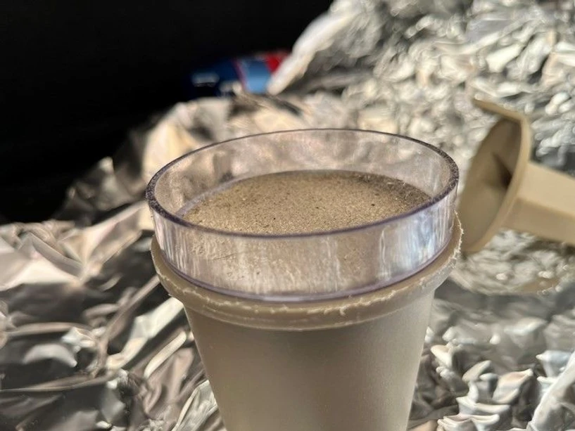 RECETOX: Dust collected after the car was exposed to heat and sunlight (using a specialized forensic sampling head), with the sample taken from multiple locations inside the vehicle.